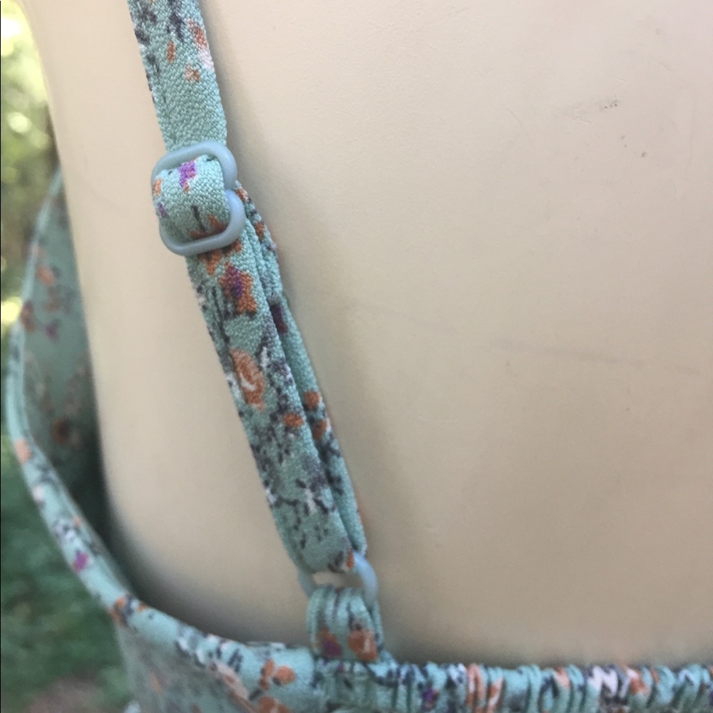 Breezy baby doll camisole in pale green floral peplum  floral corset top - Picture 5 of 7